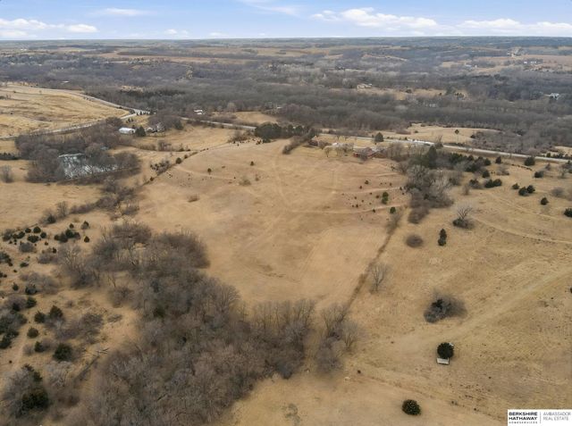 4472 County Road P43, Fort Calhoun, NE 68023