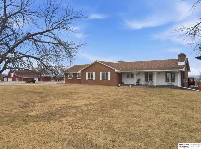 4472 County Road P43, Fort Calhoun, NE 68023