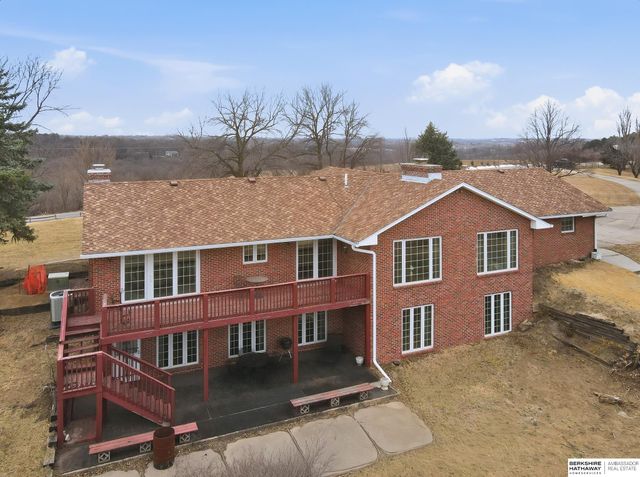 4472 County Road P43, Fort Calhoun, NE 68023