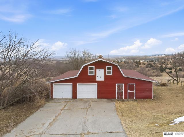 4472 County Road P43, Fort Calhoun, NE 68023