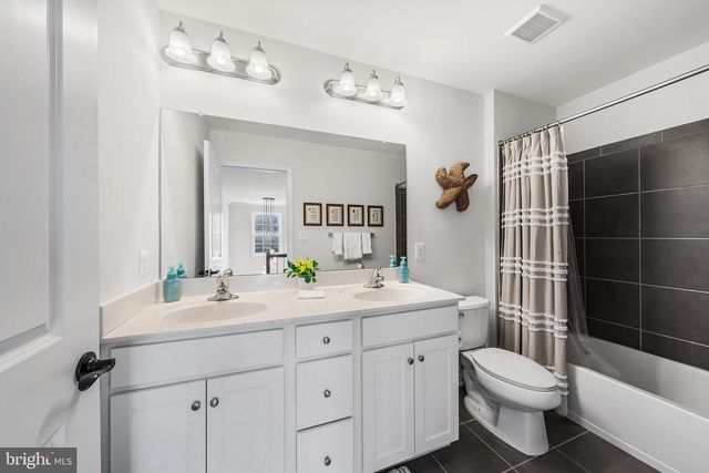 1114 BORDLEY LN, West Chester, PA 19382