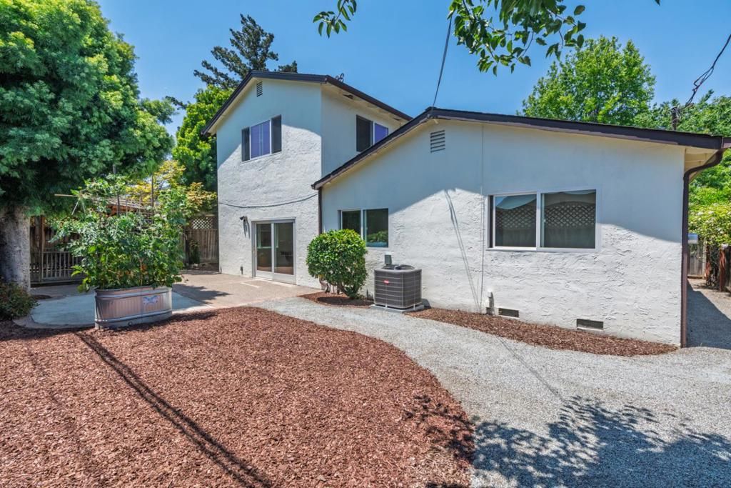 Image 18 of property listing at 1542 Jacob Avenue, San Jose, CA 95118