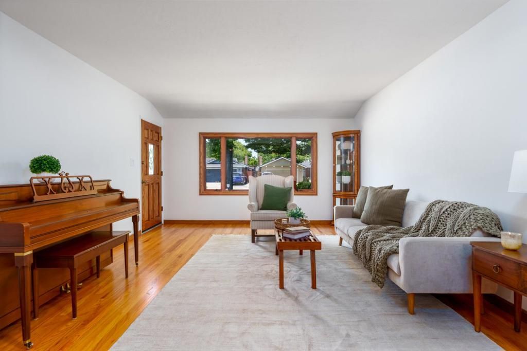 Image 3 of property listing at 1542 Jacob Avenue, San Jose, CA 95118