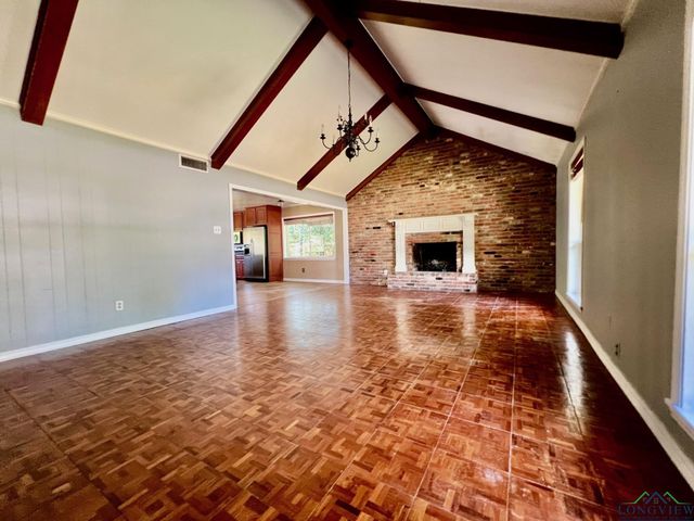 1104 Le Duke Blvd., Longview, TX 75601