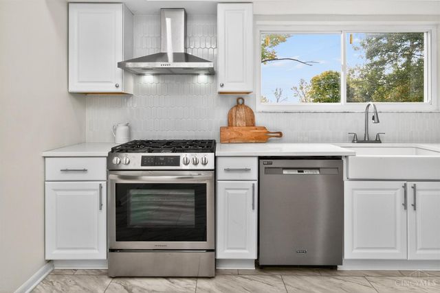 2730 Bristol Hill Court, Cincinnati, OH 45239