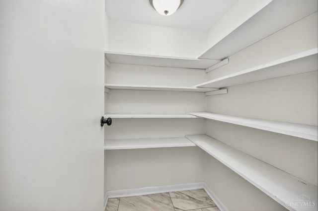 2730 Bristol Hill Court, Cincinnati, OH 45239