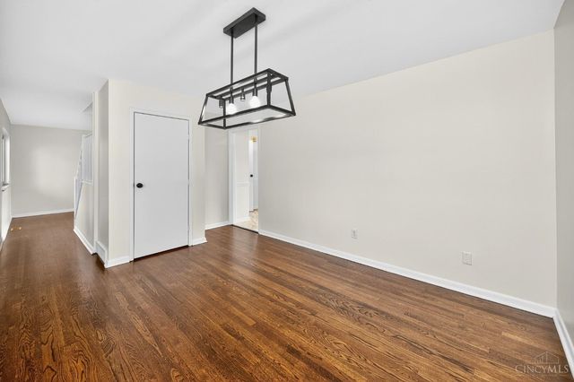 2730 Bristol Hill Court, Cincinnati, OH 45239