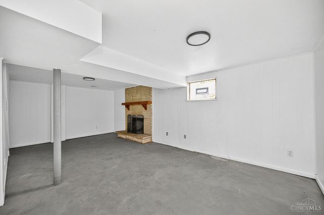 2730 Bristol Hill Court, Cincinnati, OH 45239