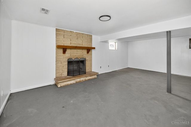 2730 Bristol Hill Court, Cincinnati, OH 45239