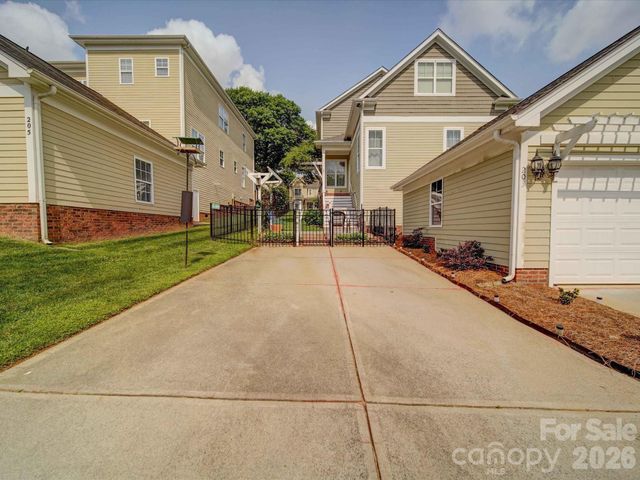 203 Wesleyan Drive, Mcadenville, NC 28101