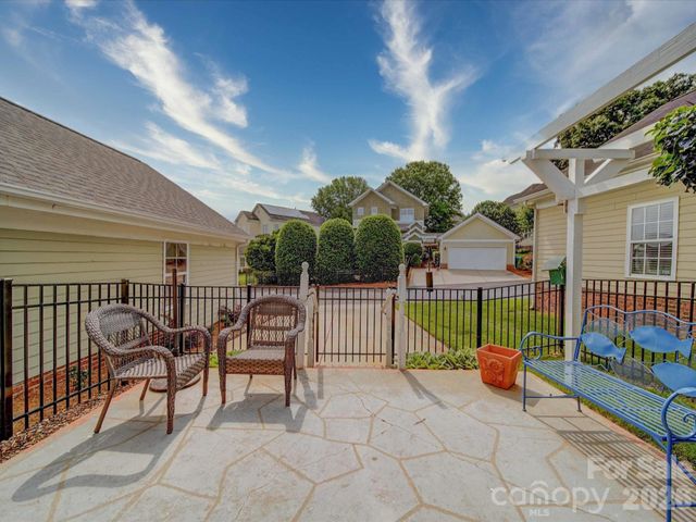 203 Wesleyan Drive, Mcadenville, NC 28101