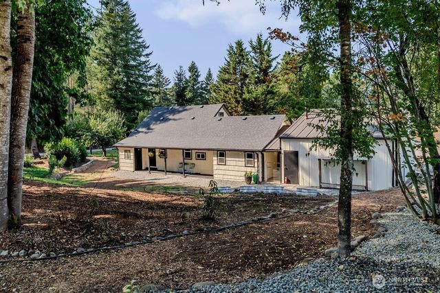 23425 SE 440th Street, Enumclaw, WA 98022