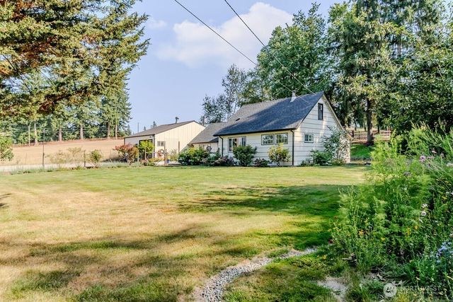 23425 SE 440th Street, Enumclaw, WA 98022
