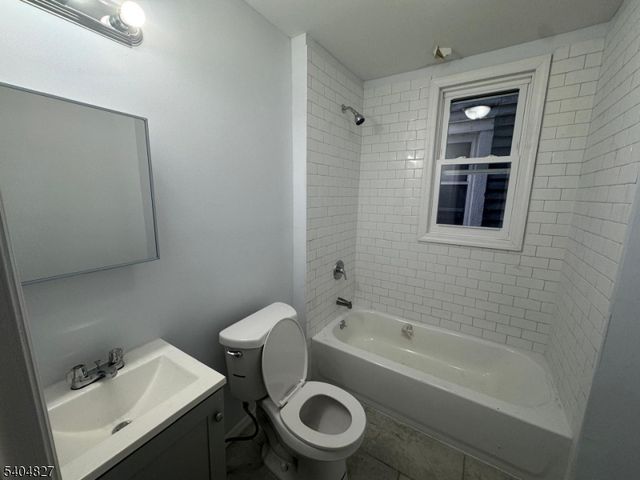 66 Isabella Ave, Newark City, NJ 07106