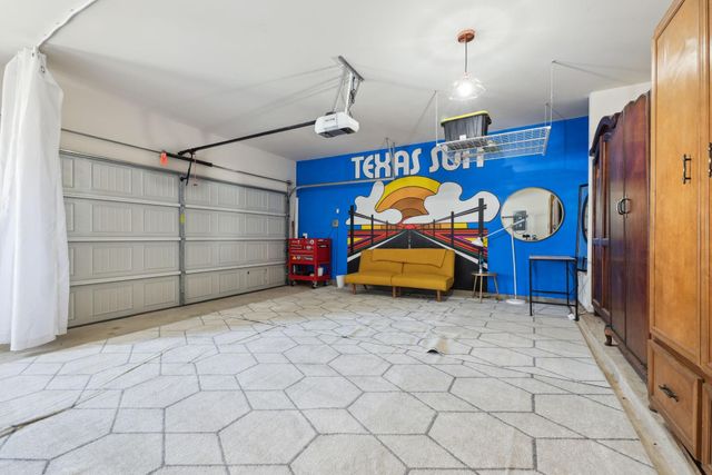 2204 Land Grant WAY, Round Rock, TX 78664