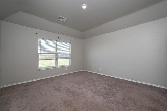 1281 Lakeview Drive, Edmond, OK 73034