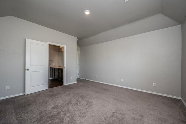 1281 Lakeview Drive, Edmond, OK 73034