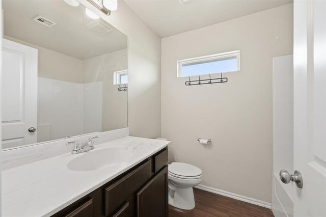 1281 Lakeview Drive, Edmond, OK 73034