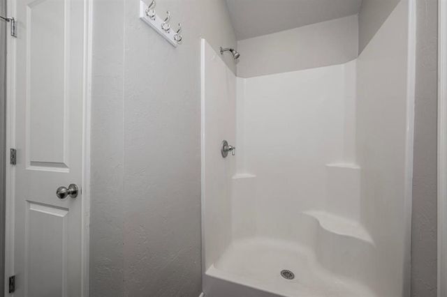 1281 Lakeview Drive, Edmond, OK 73034