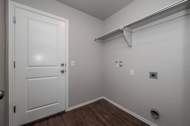 1281 Lakeview Drive, Edmond, OK 73034