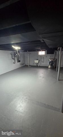 212 NEW ALBANY RD, Moorestown, NJ 08057