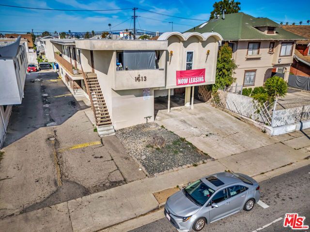 1513 Arlington Avenue, Los Angeles, CA 90019