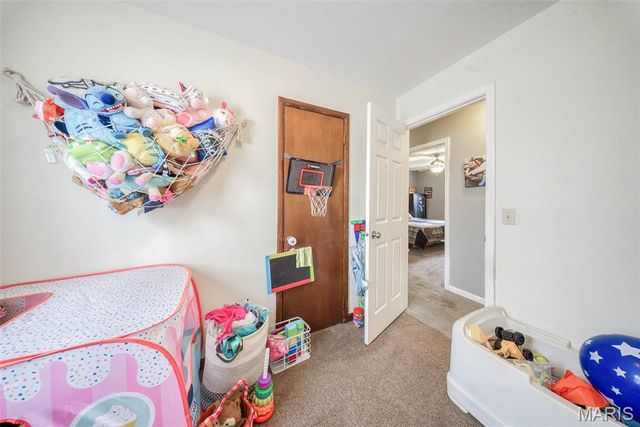 415 Hutchinson Drive, Rolla, MO 65401