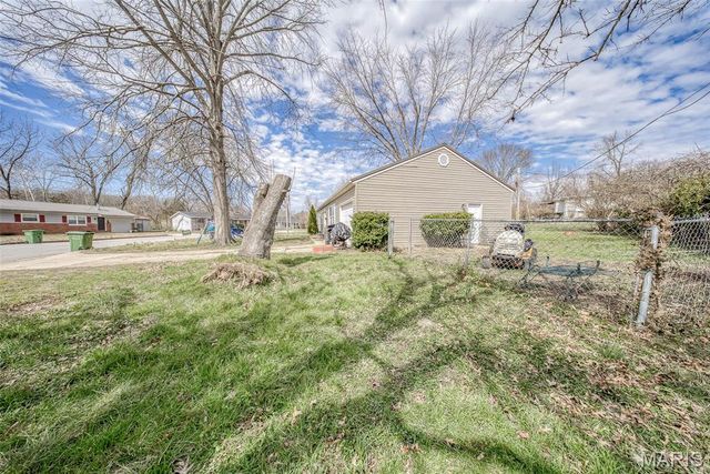 415 Hutchinson Drive, Rolla, MO 65401