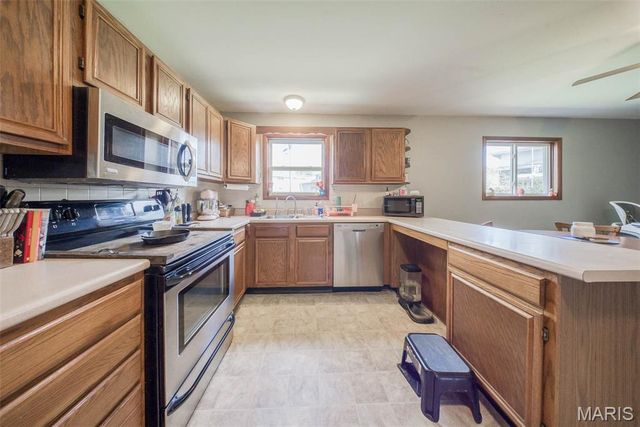 415 Hutchinson Drive, Rolla, MO 65401