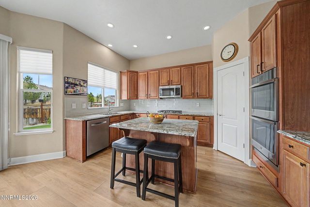 2726 Decoy Drive, Sparks, NV 89436