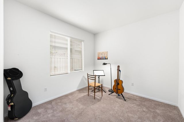 637 Geary Ln, Lincoln, CA 95648