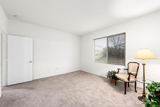 637 Geary Ln, Lincoln, CA 95648