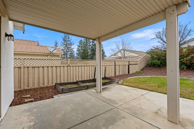 637 Geary Ln, Lincoln, CA 95648