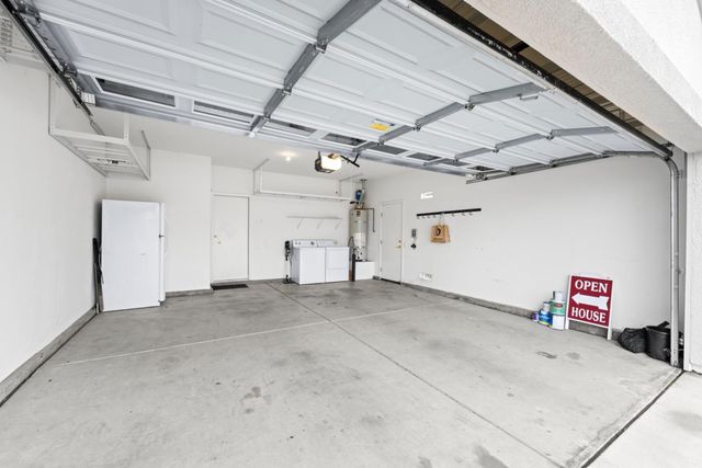 637 Geary Ln, Lincoln, CA 95648