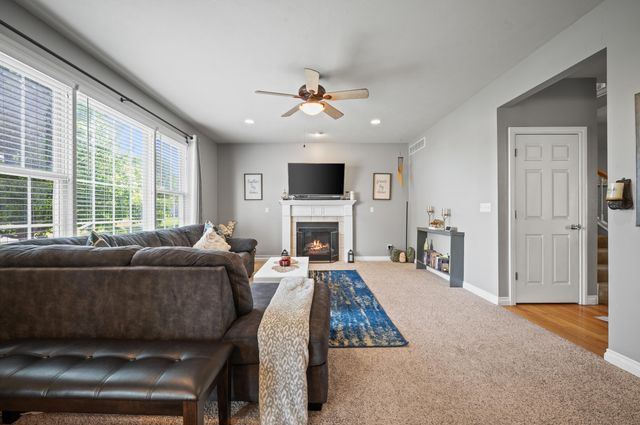 2106 Halsted Drive, Stevensville, MI 49127