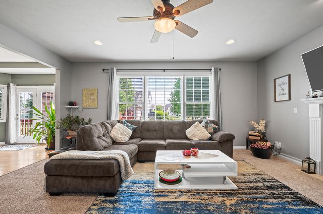 2106 Halsted Drive, Stevensville, MI 49127