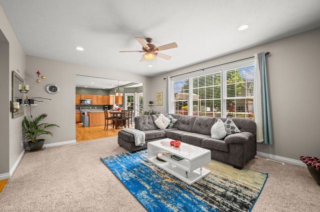 2106 Halsted Drive, Stevensville, MI 49127