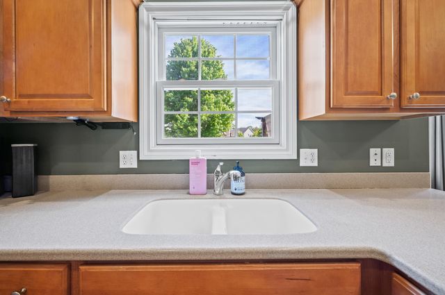 2106 Halsted Drive, Stevensville, MI 49127
