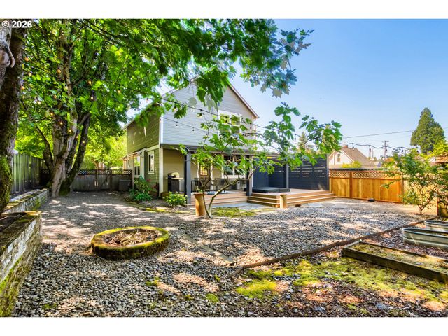 3626 N MISSOURI Ave, Portland, OR 97227