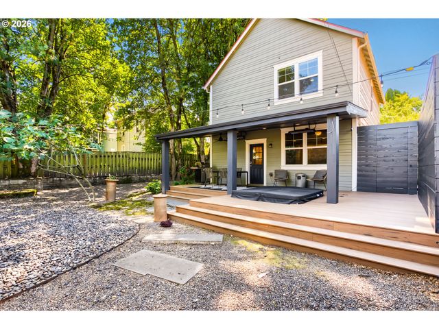 3626 N MISSOURI Ave, Portland, OR 97227