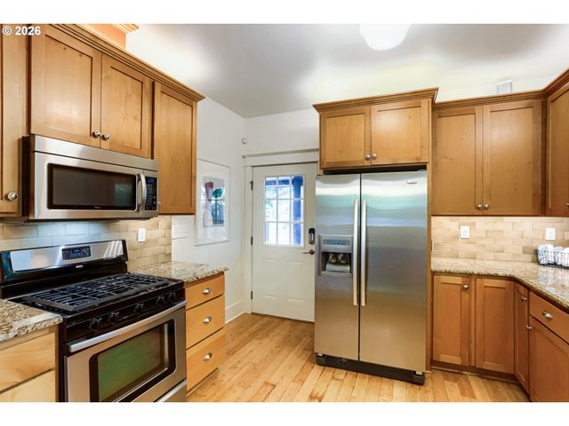 3626 N MISSOURI Ave, Portland, OR 97227