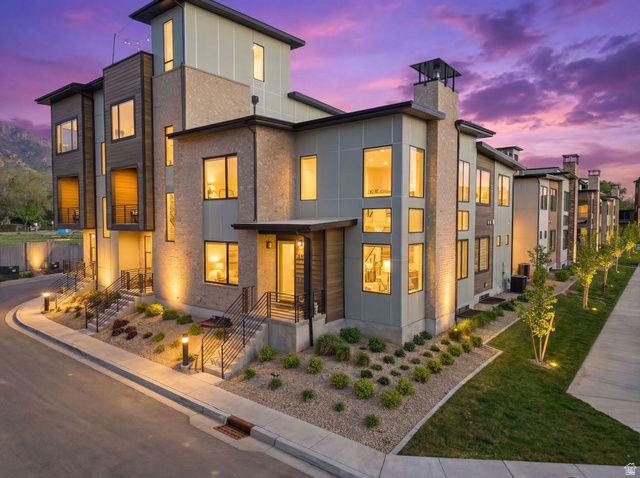 4922 BEVERLY CT, Holladay, UT 84117