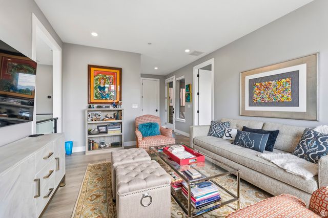 4922 BEVERLY CT, Holladay, UT 84117