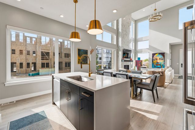 4922 BEVERLY CT, Holladay, UT 84117