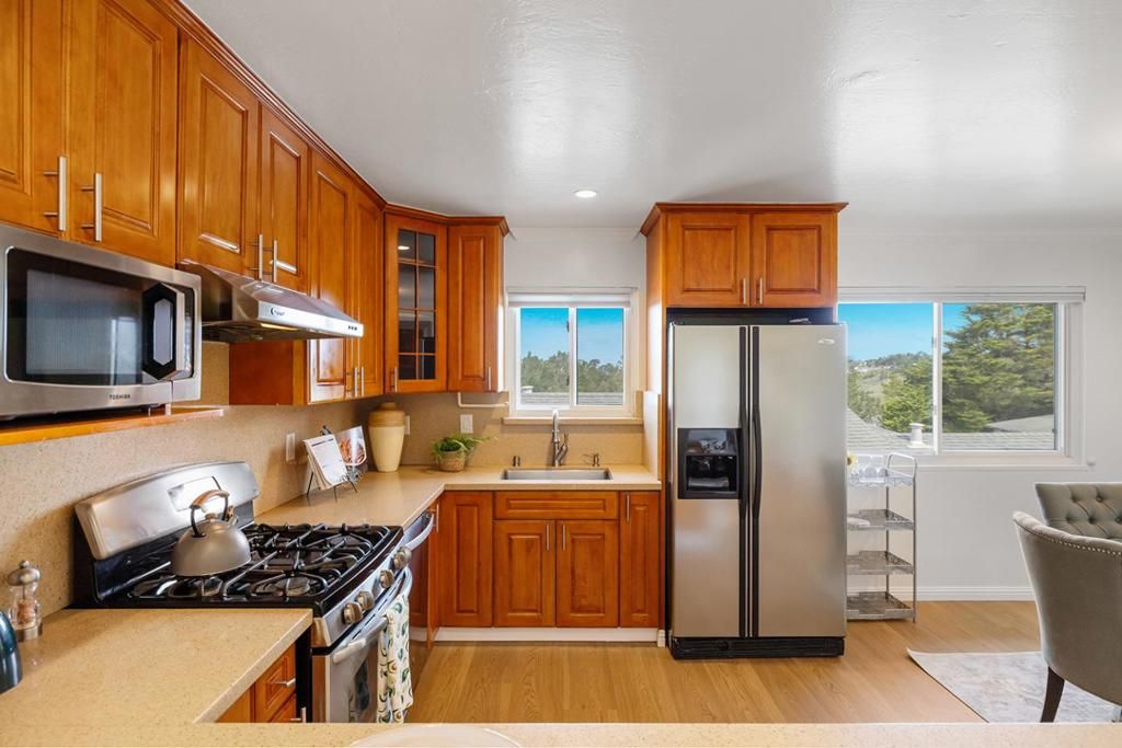 Image 10 of property listing at 3891 Chilton Lane, San Bruno, CA 94066