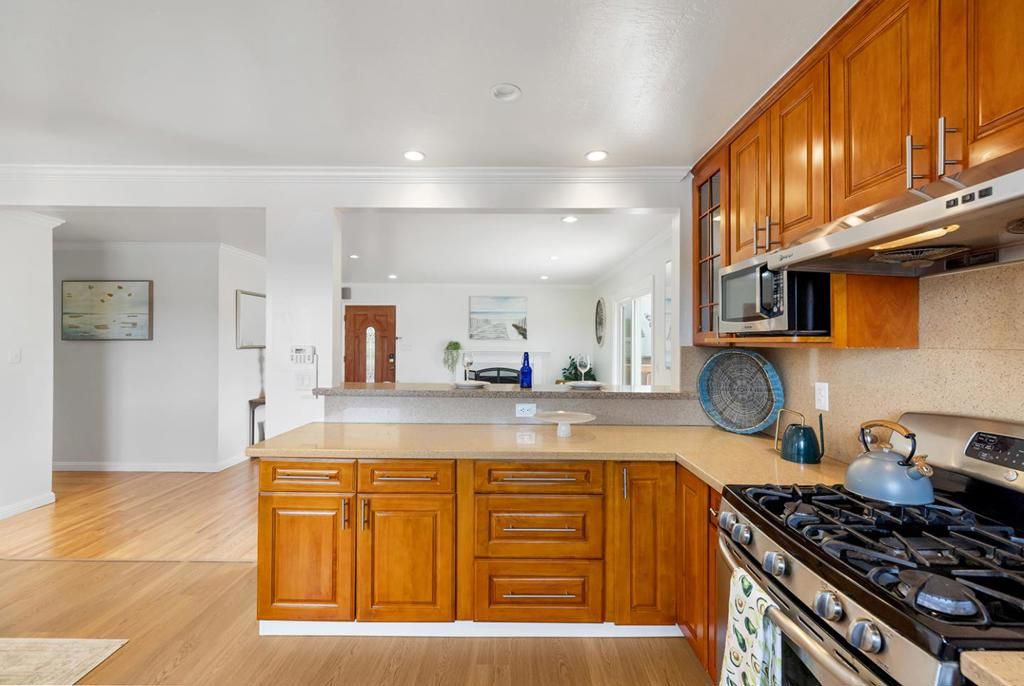 Image 11 of property listing at 3891 Chilton Lane, San Bruno, CA 94066