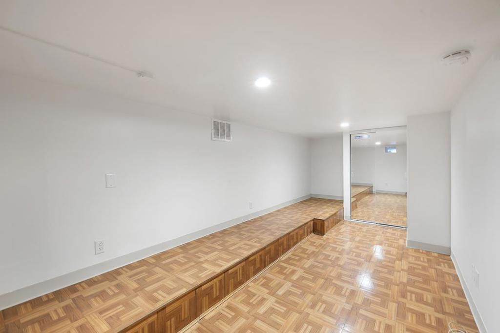 Image 25 of property listing at 3891 Chilton Lane, San Bruno, CA 94066