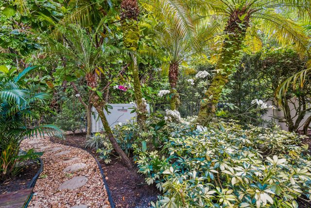 11707 Maidstone Drive, Wellington, FL 33414