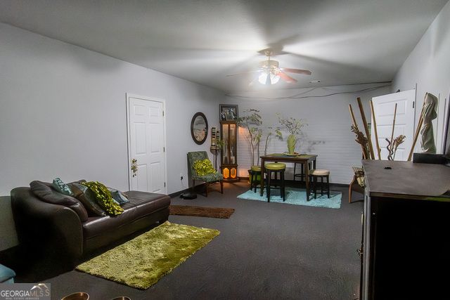 109 Laketrail Drive, Griffin, GA 30223