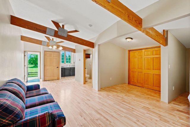N76W36096 Saddlebrook LANE, Oconomowoc, WI 53066